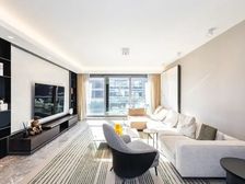 70年南北通透3居,次顶层采光足,1梯1户,样板间装修