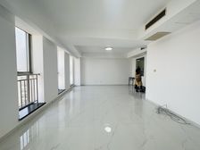 市中心 地铁口东尚78平米出租 天滋官鲤 铂金公馆