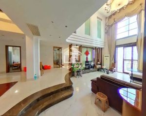 香榭里 楼中楼 近航洋城 1号地铁口