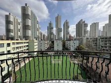 房东急售!低于市场价100万 03年品质小区 一梯两户