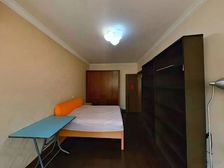 嘉善路地铁站 电梯全明三房 价格空间大 交定金可交房 !