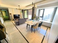 扛不住了 劲爆房源 全新精装修 小2口本来是外地人卖了回老家