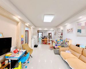 开元路 松雅湖 央企大盘凤凰城二期精装小三房拎包入住