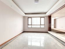 全明格局!!户型方正!!业主急出售大降价!!