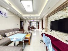 首开大平层 精装修带地暖 交通方便 生活便利