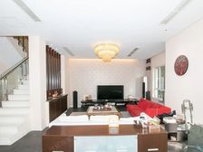 玫瑰园别墅 商业配套成熟 精装可拎包入住 临地铁