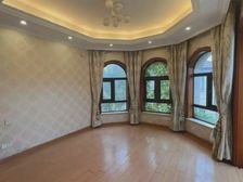 临河位置 独栋南花园 美式风格 错层挑高 品质生活 优选