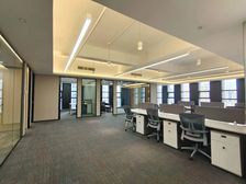 曲江环球中心 328平4加1格局 精装带家具 可开票