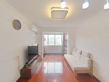 有双南一房 厅朝南带阳台 装修干净清爽 诚售