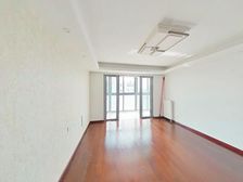 莱诗邸后排高区带车位,全南采光全天,降价急售,中介费低