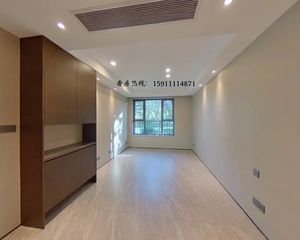 万科城市之光东望 南北通透 四叶草户型 方正格局 诚心出售