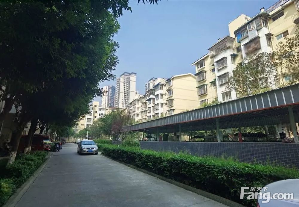 小区相关图