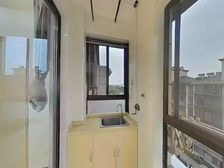 3室2厅 电梯房 南北通透 满五 住房 看房方便 有钥匙