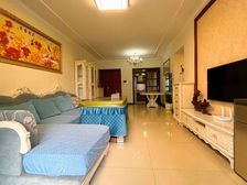 新上 必看好房 精装三房 业主急售 随时看房 拎包入住