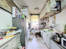 一楼 私产过5年没有2套 采光好 9号线出行