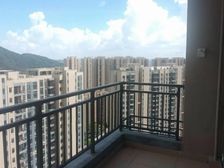 碧桂园凤凰城 高楼层采光充足 南向采光好 有电梯 正规商品房