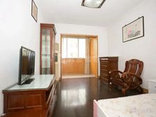 浦东新区三林凌兆,双南两房,中间楼层,有钥匙,小区中间位置