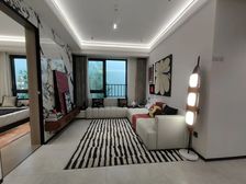 南邵刚需新盘 梧桐山语南北三居室 户型方正 首付40万