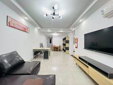 近九号线 临七中 次新小区 景观三房 带产权车位 税少