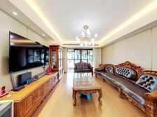 爱建园 新上四开间朝南 小高层电梯三房 带产权车位 一梯两户