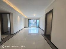 超笋盘,业主血亏30个!江南保利和府 栋双龙抱珠户型正南向