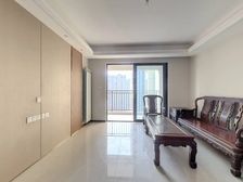 央企品牌 地铁口,中间好楼层,诚心卖,价格可谈