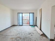 绿地国际博览城云玺 临地铁 停车方便 房龄新 满二 双卫