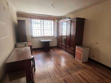 新出笋盘 一楼带双天井 价格可谈 空关 有钥匙 随时看房