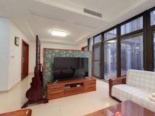 陆慕品质别墅,小区中间位置,精装边户,120平大花园