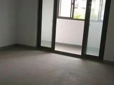 急售!金日东苑3楼全明次新房紧邻江帆中 。价格可谈。