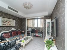 两室两厅+南北通透双阳台 诚意出售 三轨交通 景观楼层