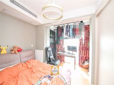 新出,业主着急置换,精装修,朝南视野好,如沐春风。