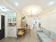 曹路 带电梯 装修好 临地铁 出行方便 中间楼层采光好小两房