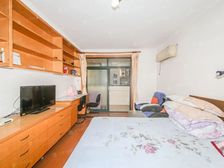 徐汇内环丨三楼丨边套丨南北通透丨钥匙房源丨嘉善路地铁口