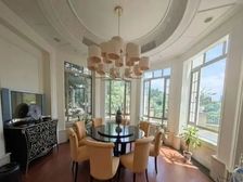 业主在国外不回国了低价出售观澜湖大宅,装修保养较好,靠近会所