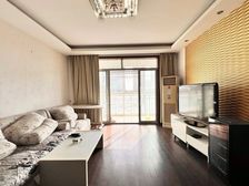 阳光大两房,南北通,配套设施齐全,楼层好