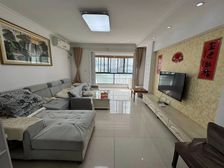 小阳现场实拍 超大两房 东鼎商场一路之隔 南北通透 主营小区