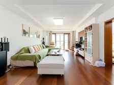 商品住宅 商业配套齐全 中间楼层采光好 精装可拎包入住 满五