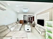 接受置换 南北直通 小区中间位置 可改三房 小区好停车