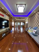 天逸华府杏园顶楼复式.空中别墅豪装全配实验与六中有车位