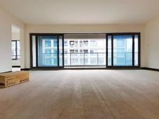 豪宅品质天花板丶西附加持丶四房三卫急售丶横厅大阳台丶小区中庭