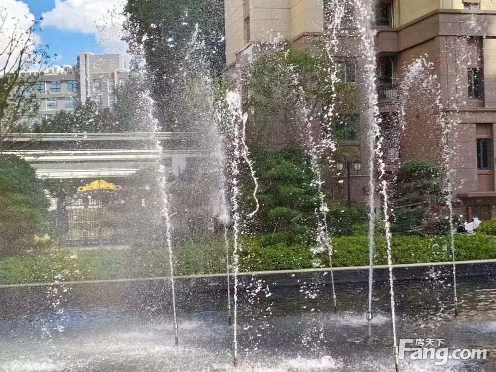 小区相关图