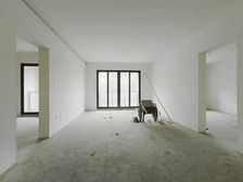 荷澜庭 3室1厅 141.78平 带大花园