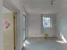 带阁楼,大开间,近商圈,繁华地段,诚意出售