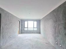 临地铁 房龄新 满二 中间好楼层 出行方便 南北通透