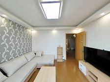 3楼! 带固定车位!中心位置 6.9.14三轨 满五年