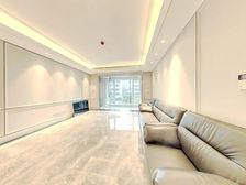 江汉青年路中海万松九里 5室2厅 一梯一户 南北通透 环境美