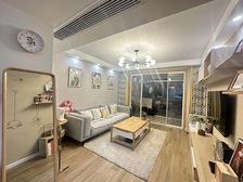 居住密度低 临地铁 楼层好 南北通透 精装修 交通便利