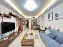 星城翠珑湾(四期) 精装可拎包入住 临地铁 出行方便 有电梯