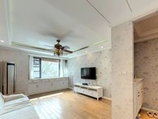 非一楼,南北通四房,有露台,有产权车位,钥匙在手,看房随时